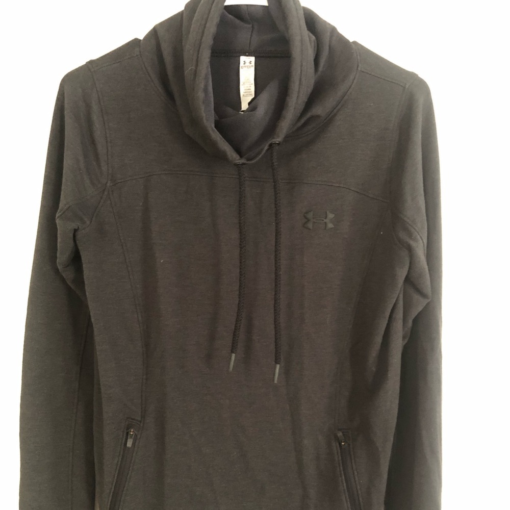 Under Armour pullover with pocket